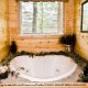 88-jacuzzi-tub-pigeon-forge-cabin