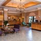 Quality Suites - Royal Parc lobby